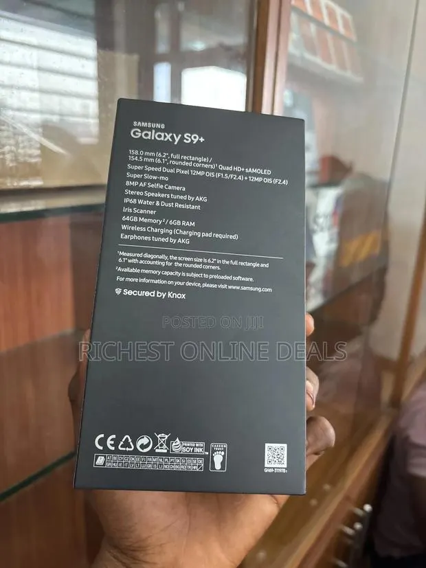 New Samsung Galaxy S9 Plus 64 GB Black · Photo 1