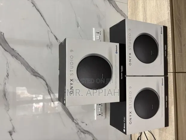 Get Classic Onyx 9 Bluetooth Speaker(2025 Model) · Photo 1