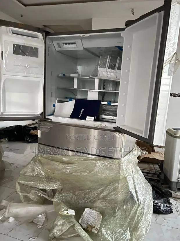 Whirlpool 4 Door Fridge · Photo 1