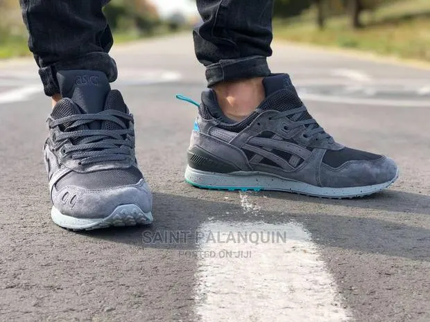 ORIGINAL Asics · Photo 1