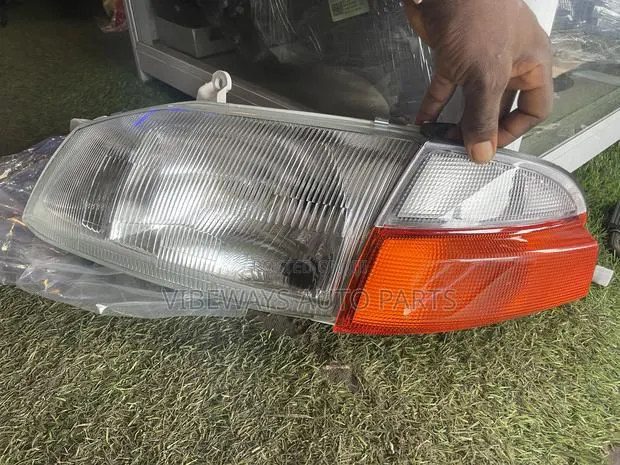 Toyota Fish Headlights and Side Lights Set Brand New · Photo 1