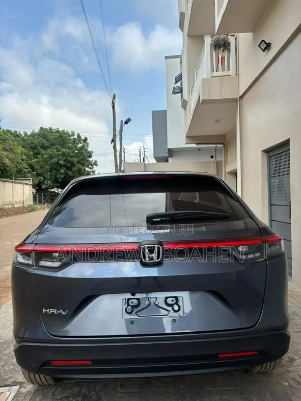 Honda HR-V Sport AWD CVT 2025 Gray · Photo 1
