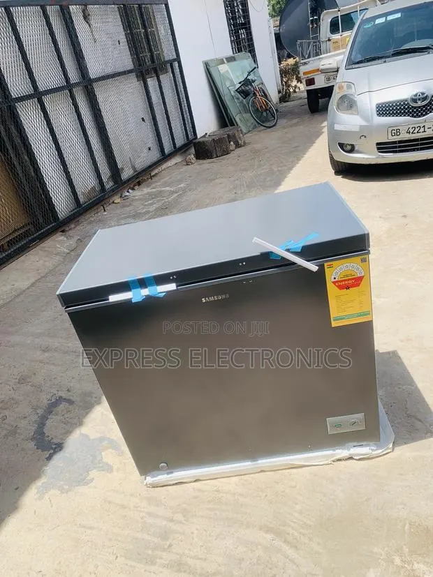 Energy Efficiency Chest Freezer 198l Samsung · Photo 1