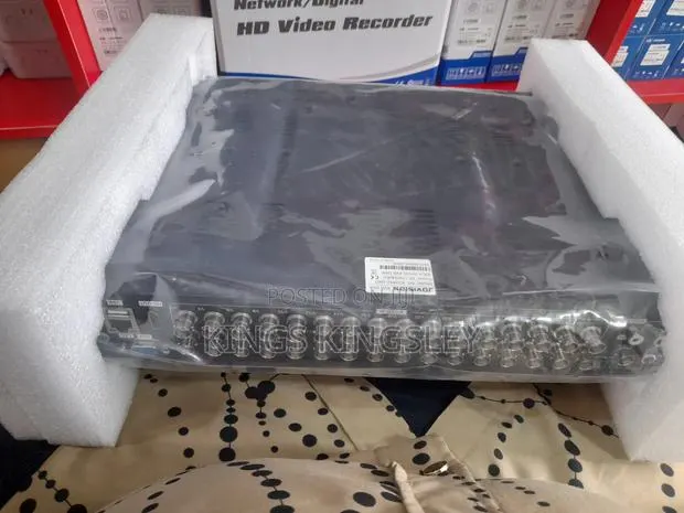 32ch DVR 2hdd · Photo 1