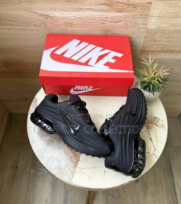 Nike Air Max Plus 3 X Nike Shox Z · Photo 1