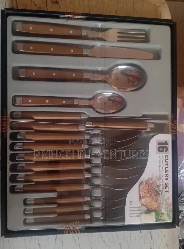 16 PCS Cutlery Set · Photo 1