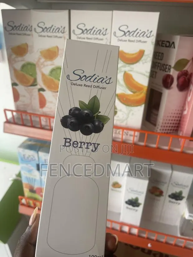 Sodia’s Deluxe Berry Reed Diffuser 100ml · Photo 1