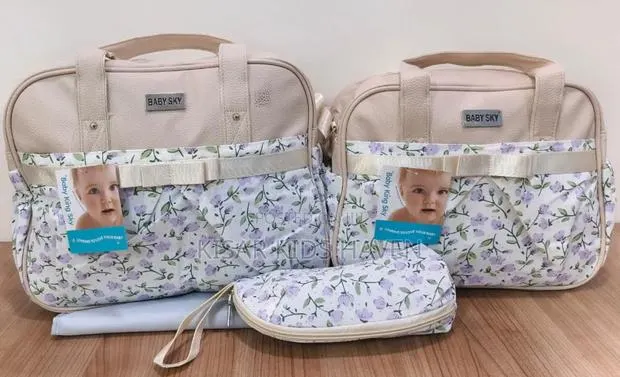 Quality and Stylish Diaper Bag · Photo 1