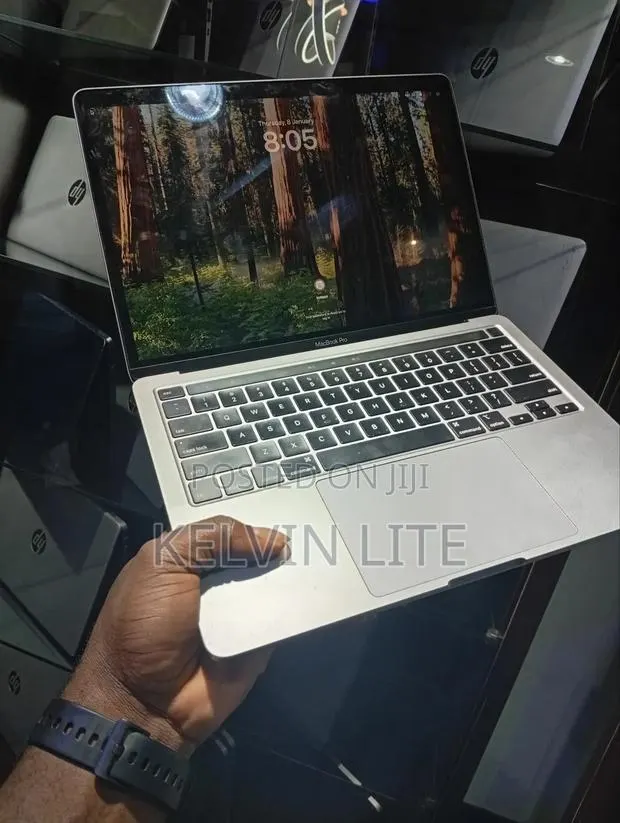 Laptop Apple MacBook Pro 2019 8GB Intel Core I5 SSD 512GB · Photo 1