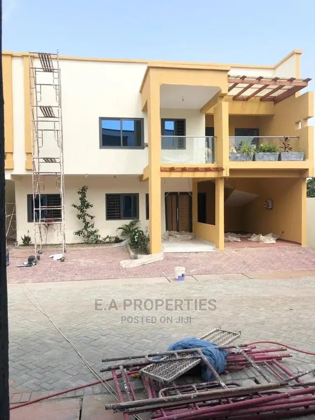 4bdrm House in E a Proprties, the Mall for Rent · Photo 1