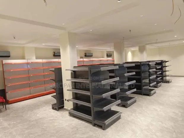 All Colors Strong Supermarket Shelves · Photo 1