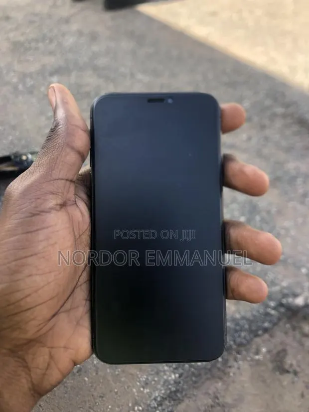 Apple iPhone XS 256 GB Black · Photo 1