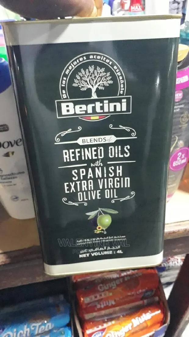 Spanish Extra Virgin Olive Oil Pure · Photo 1