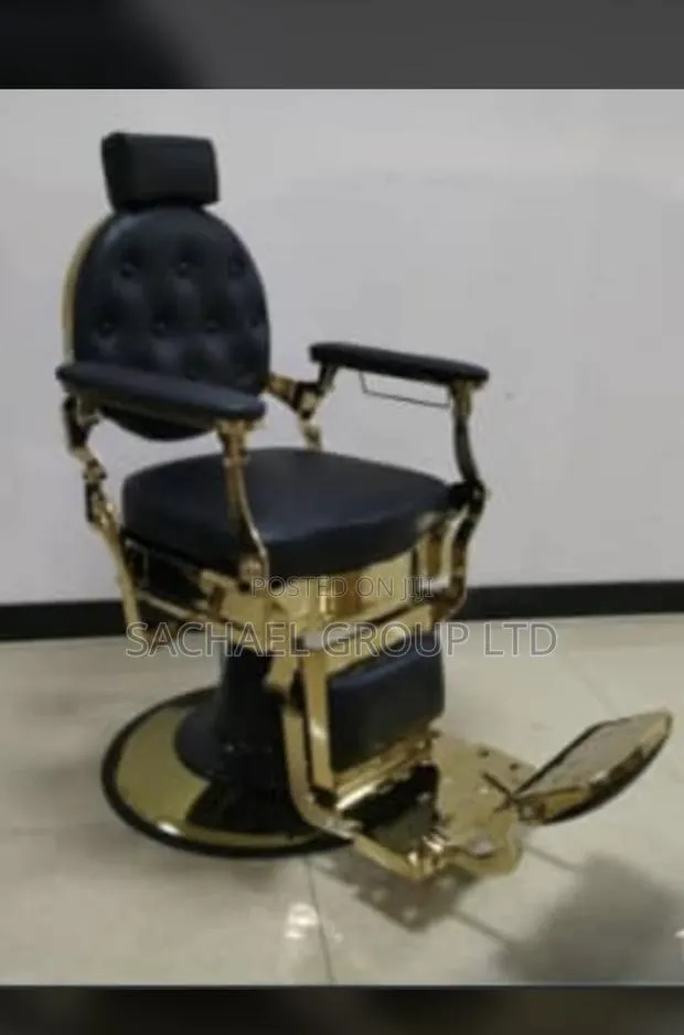Golden Black American Barbering Chair · Photo 1