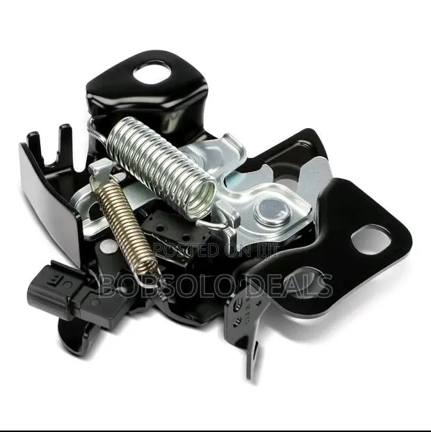 2023-2026 Honda CR-V Hood/Bonnet Locker · Photo 1