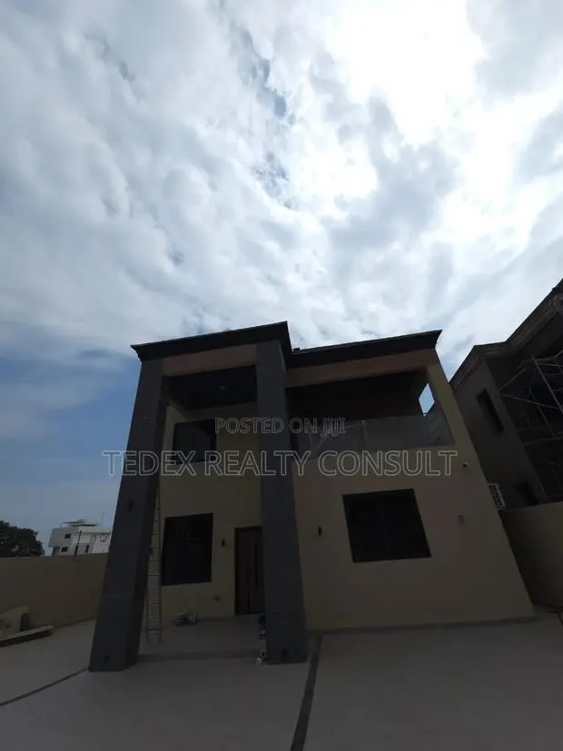 4bdrm House in US Embassy Area for sale · Photo 1