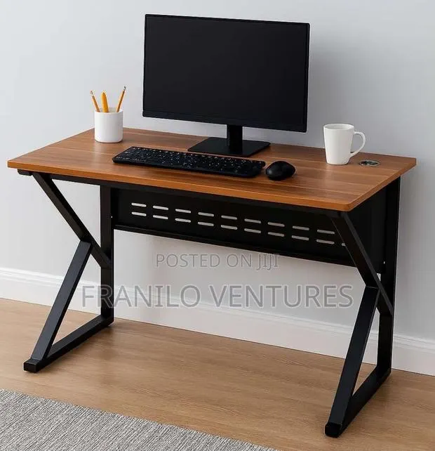 1.2m Home/ Office Desk · Photo 1