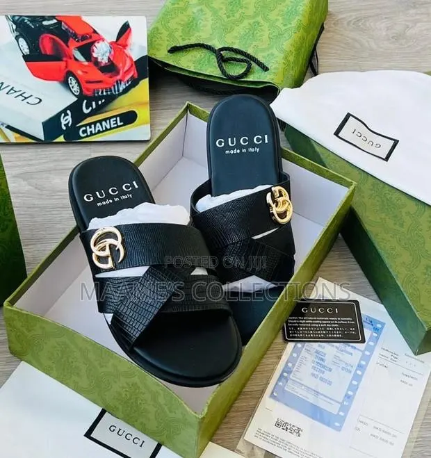 Original Gucci Men’S Slippers / Sandals · Photo 1