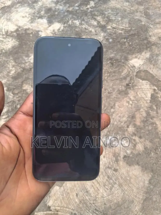 Google Pixel 8a 128 GB Black · Photo 1