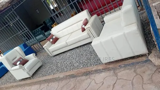 Sofa DFGXCBHGG · Photo 1