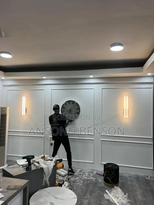 Professional Installer and Trainer of 3d Wall Moulds