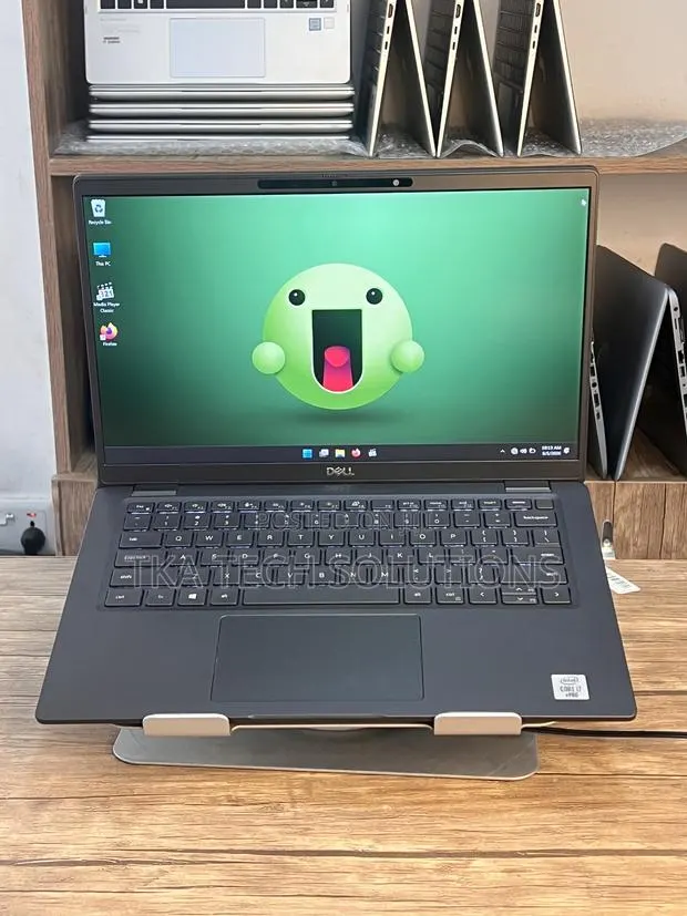 Laptop Dell Latitude 7410 16GB Intel Core i7 SSD 512GB · Photo 1