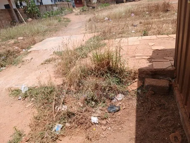 Half Plot of Land for Sale at Oyibi · Photo 1