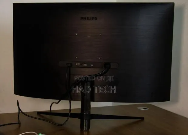 Philips 325M8C 32" Curved 2K 144Hz Gaming Monitor · Photo 1