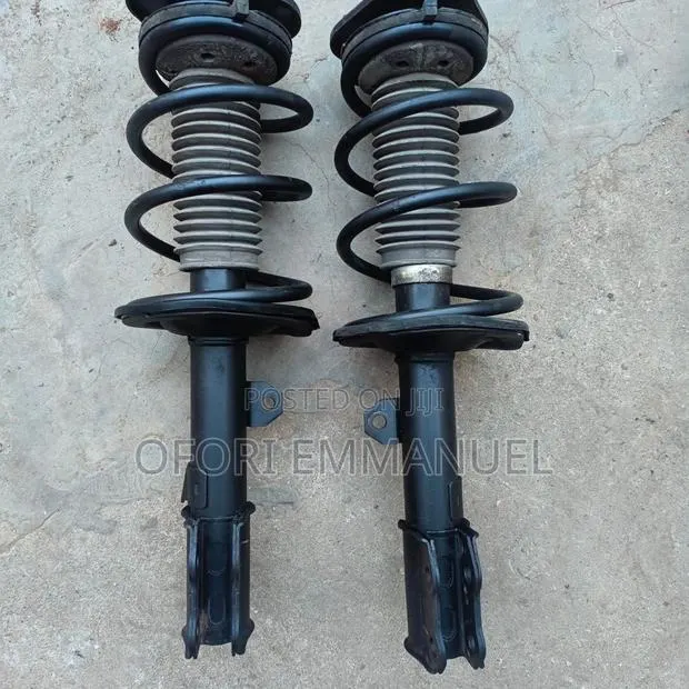Toyota Corolla S Front Shocks · Photo 1
