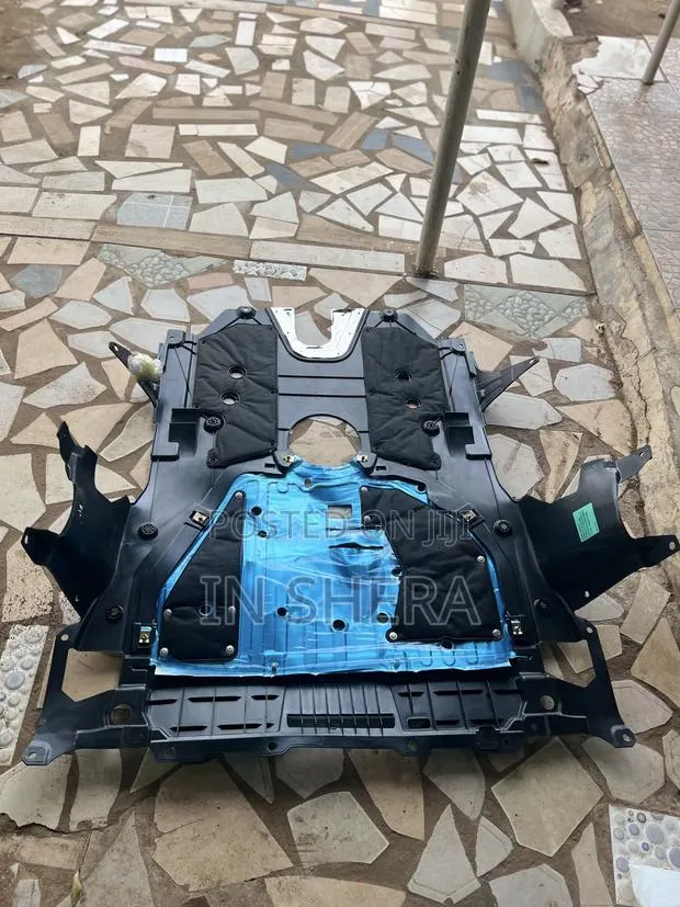 Honda Civic Engine Cover Under Panel 2023 2024 2025 · Photo 1