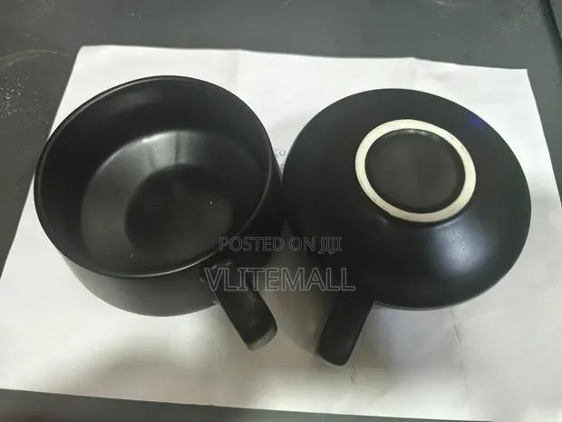 Matte Black Ceramic Mugs · Photo 1