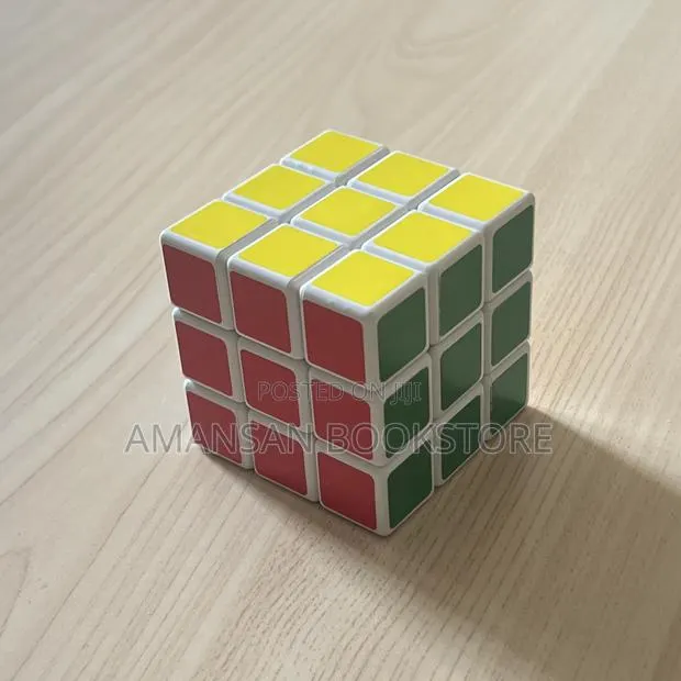 Plastic Rubik's Cube (White) · Photo 1