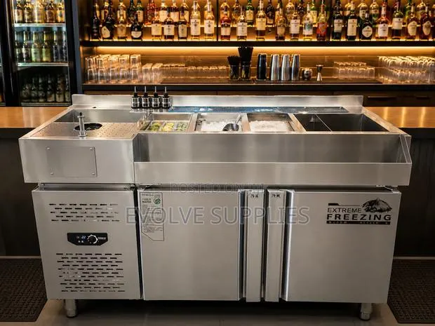 Bartenders Workstation · Photo 1