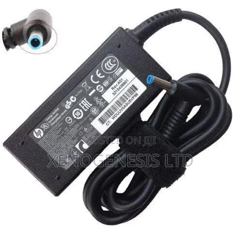 HP Small Pin Charger 65W · Photo 1