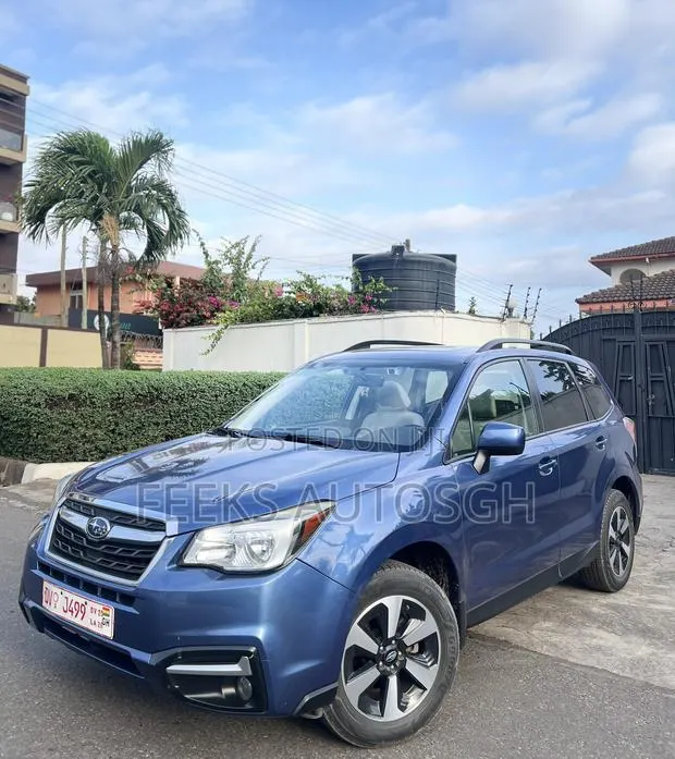Subaru Forester 2.0XT Premium AWD 2017 Blue · Photo 1