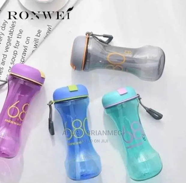 BPA Free Water Bottles · Photo 1