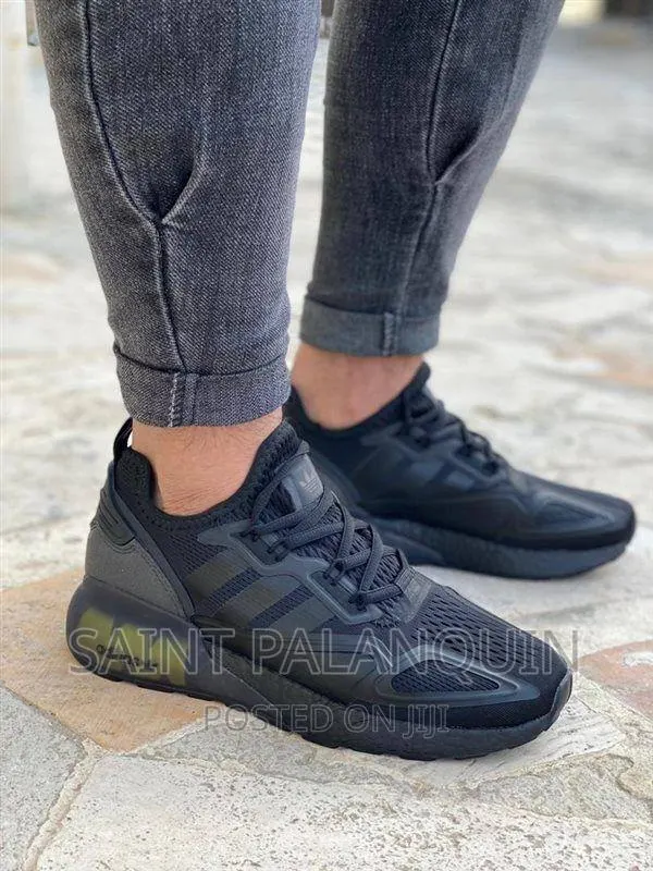 Adidas Trainers · Photo 1