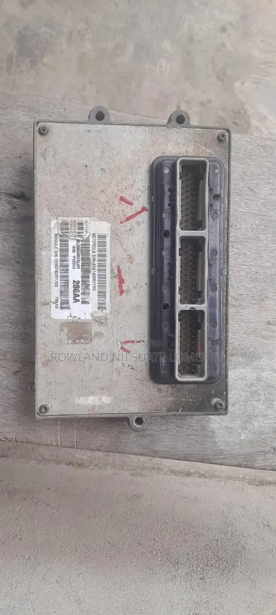 Jeep Liberty 2002 ECM · Photo 1