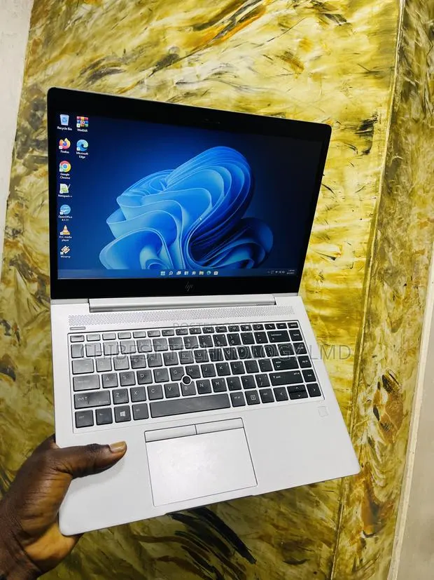 Laptop HP EliteBook 745 G5 8GB AMD Ryzen 5 SSD 256GB · Photo 4