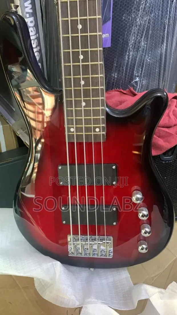 Ibanez Active Bazz Guitar (Red) · Photo 1
