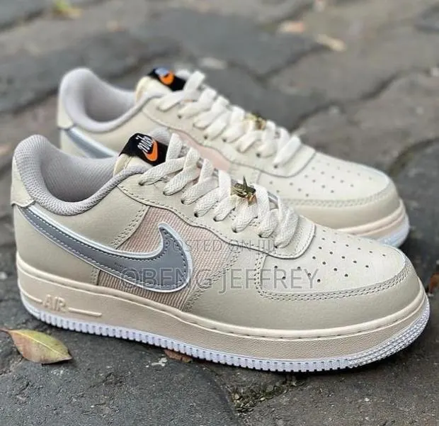 Original Nike Airforce 1 Cream/Beige · Photo 1