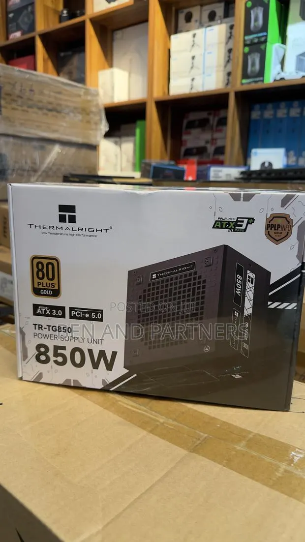 Thermal Right 850watts, Atx 3.0, Pcie 5.0, Power Supply Unit · Photo 1