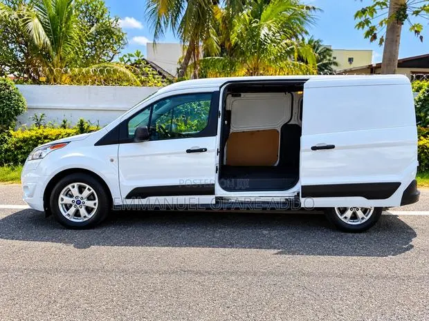 Ford Transit Connect 2016 White · Photo 1