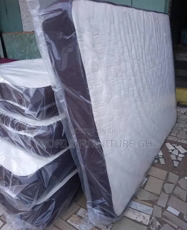 Queen Size Mattress 72x75 For Cool Sell// Luxurious And Durability · Photo 1