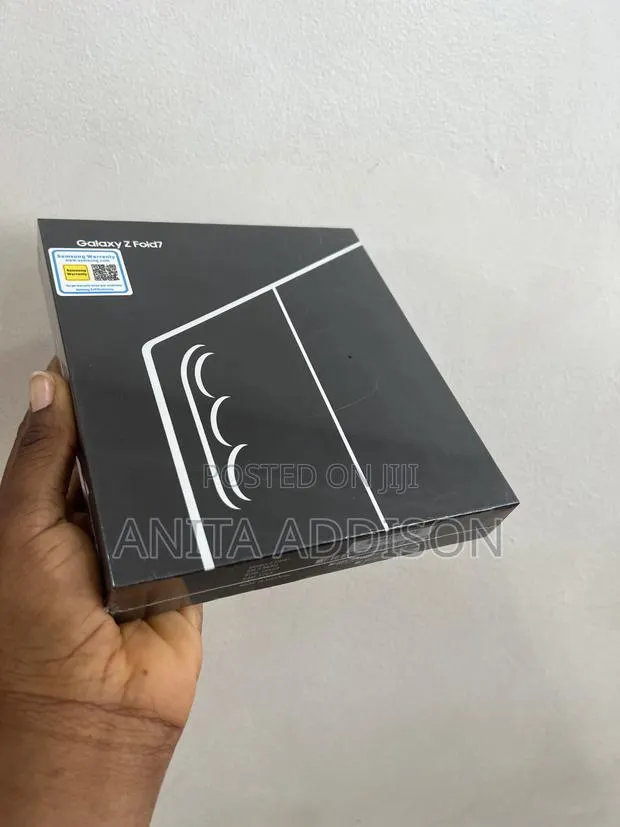 New Samsung Galaxy Fold 512 GB Black · Photo 1