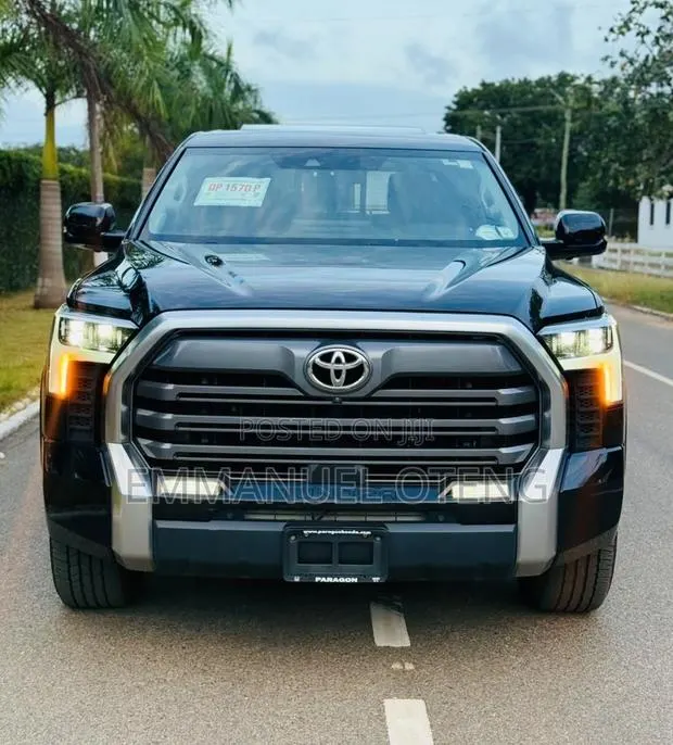 Toyota Tundra Limited 2022 Black · Photo 1