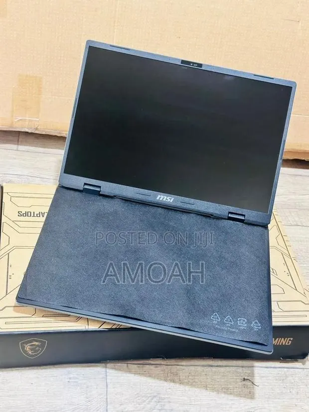 New Laptop MSI MSI Sword 17 32GB Intel Core i9 SSD 1T · Photo 1