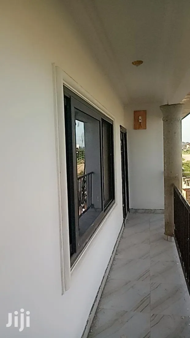 Mini Flat in Awoshie for rent · Photo 1