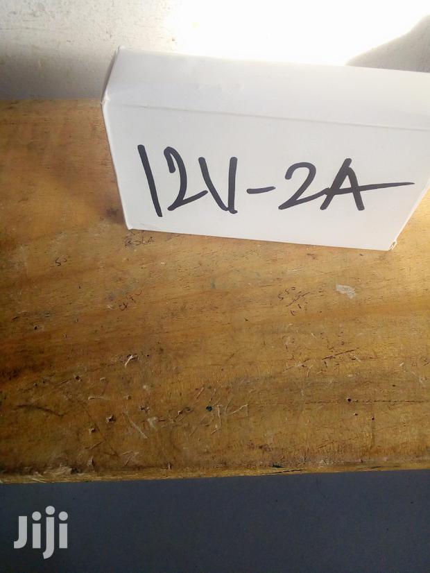 12v to 2a Adapter · Photo 2