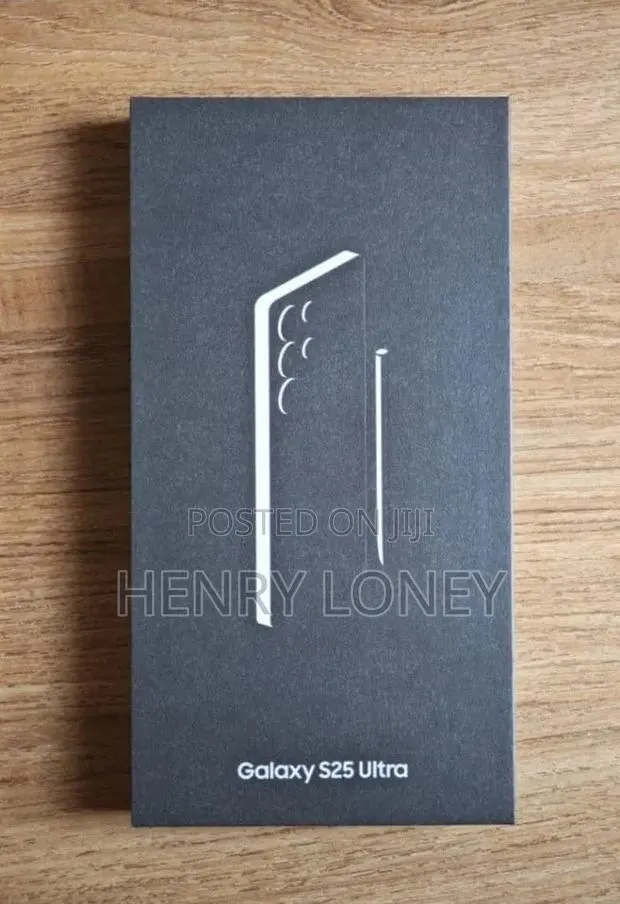 New Samsung Galaxy S25 Ultra 1 TB Black · Photo 1